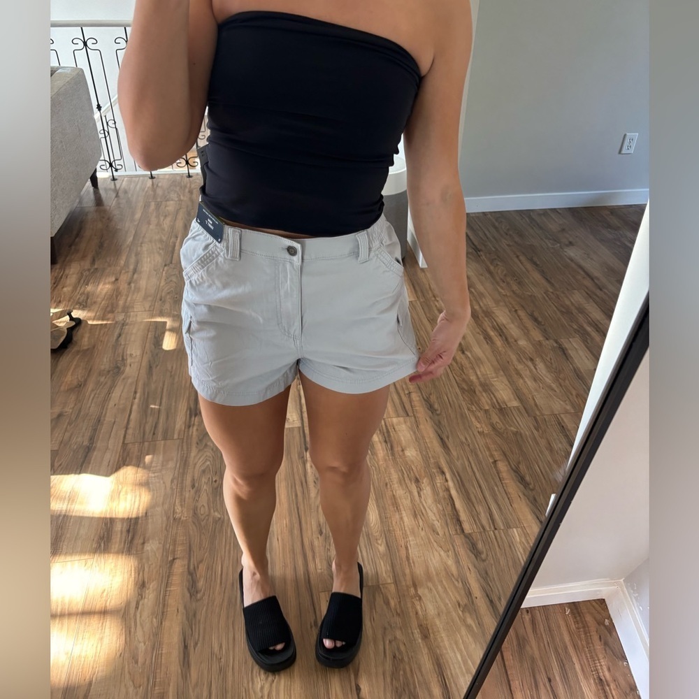 Hollister High Rise Mom Cargo Short 3"